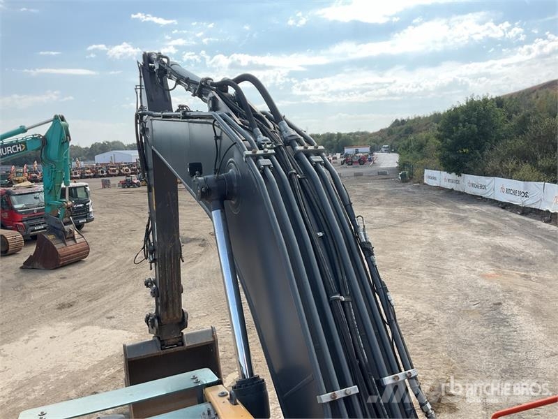 Volvo EC250EL 대형 굴삭기 29톤 이상