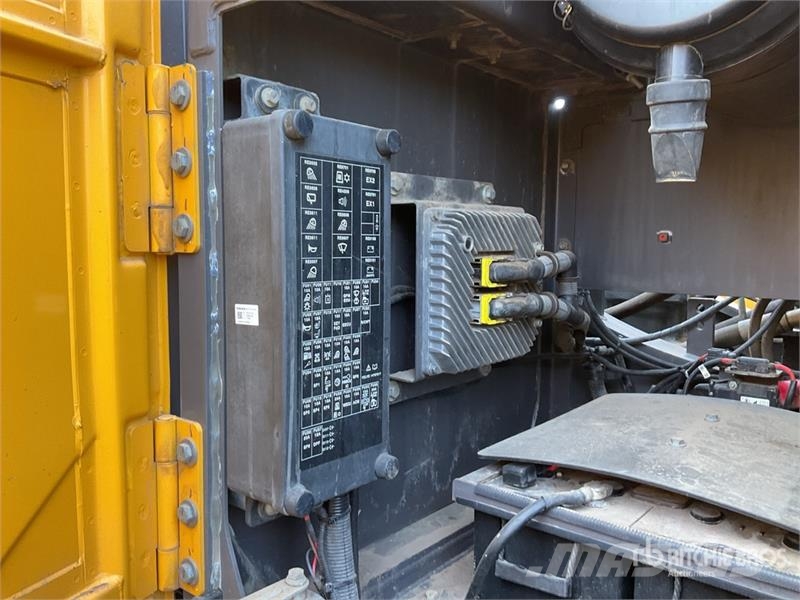 Volvo EC250EL 대형 굴삭기 29톤 이상