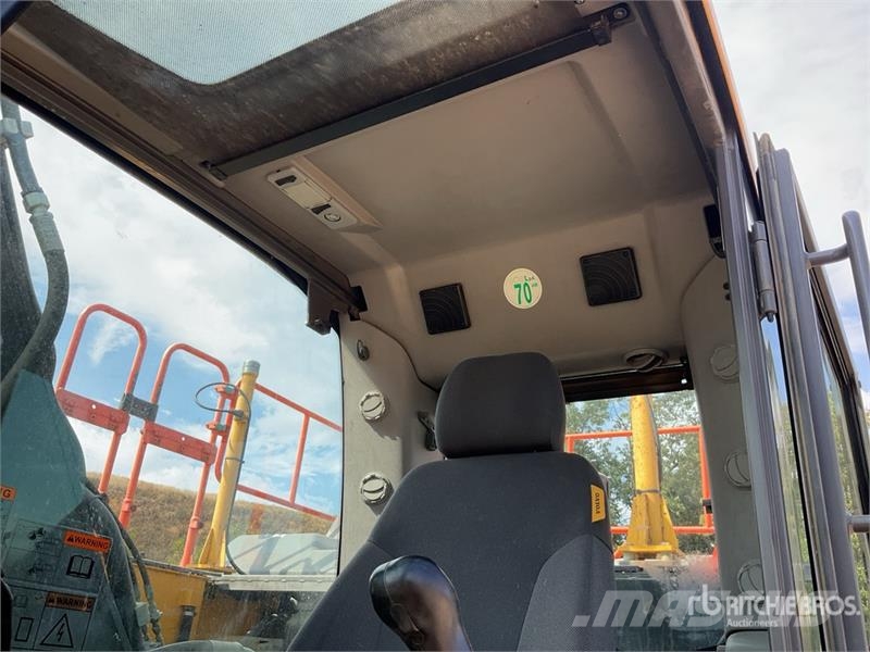 Volvo EC250EL Tracked Excavator Vikšriniai ekskavatoriai