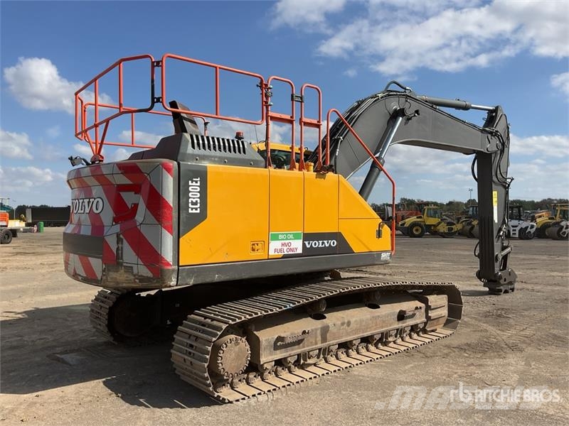 Volvo EC300EL Tracked Excavator 대형 굴삭기 29톤 이상