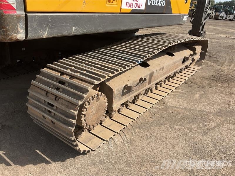 Volvo EC300EL Tracked Excavator 대형 굴삭기 29톤 이상