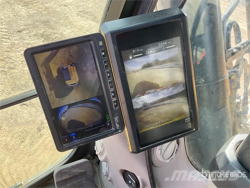 Volvo EC300EL Tracked Excavator 대형 굴삭기 29톤 이상