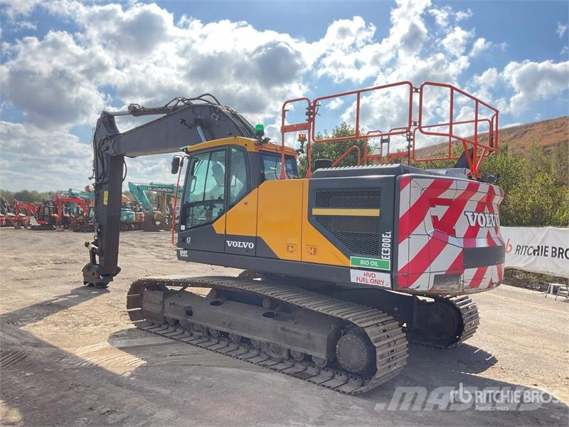 Volvo EC300EL Tracked Excavator 대형 굴삭기 29톤 이상