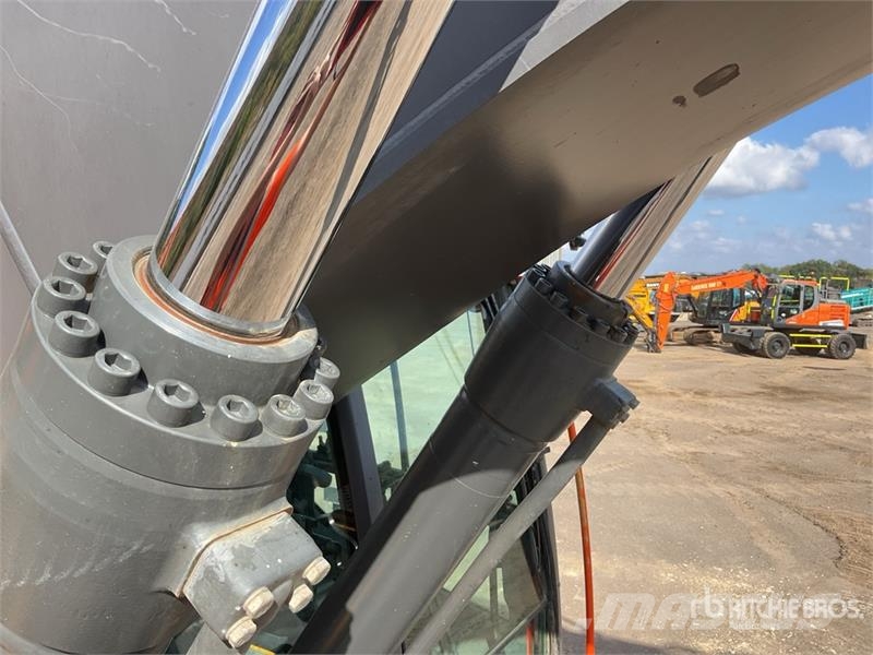 Volvo EC300EL Tracked Excavator 대형 굴삭기 29톤 이상