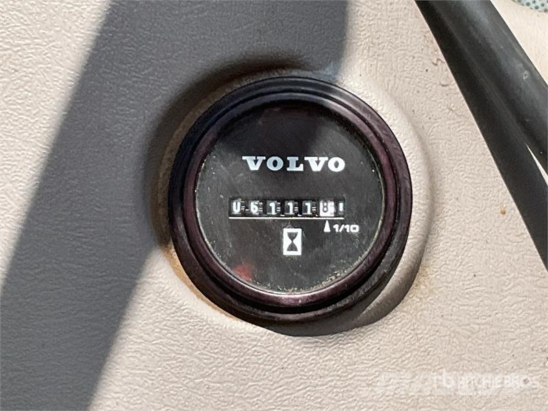 Volvo EC300EL Tracked Excavator 대형 굴삭기 29톤 이상