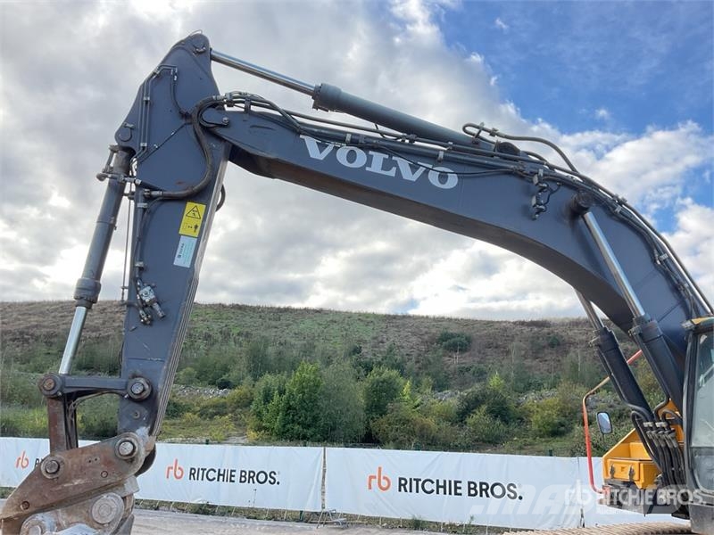 Volvo EC380EL Tracked Excavator Roomikekskavaatorid