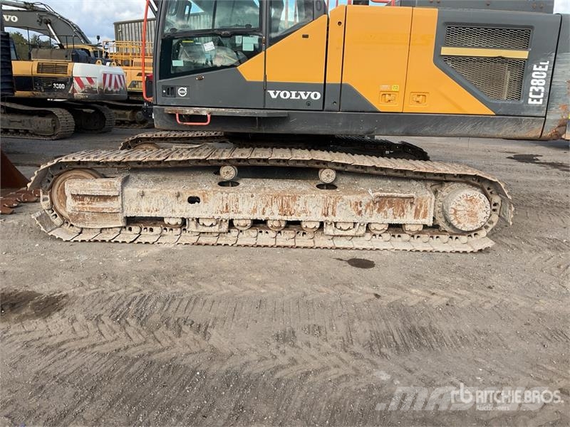 Volvo EC380EL Tracked Excavator Roomikekskavaatorid