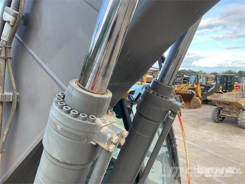 Volvo EC380EL Tracked Excavator Roomikekskavaatorid