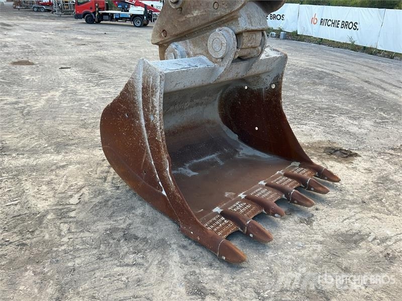 Volvo EC380EL Tracked Excavator Roomikekskavaatorid