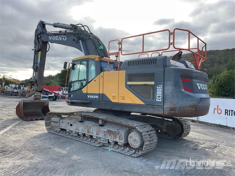 Volvo EC380EL Tracked Excavator Roomikekskavaatorid