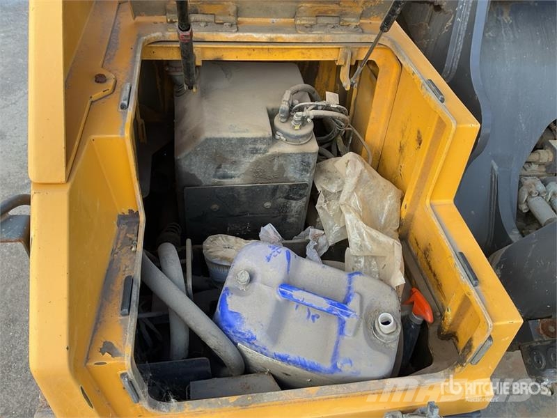 Volvo EC380EL Tracked Excavator Roomikekskavaatorid