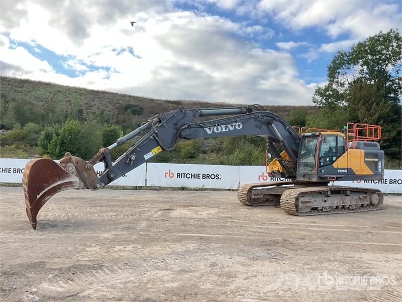 Volvo EC380EL Tracked Excavator Roomikekskavaatorid