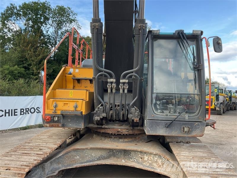Volvo EC380EL Tracked Excavator Roomikekskavaatorid