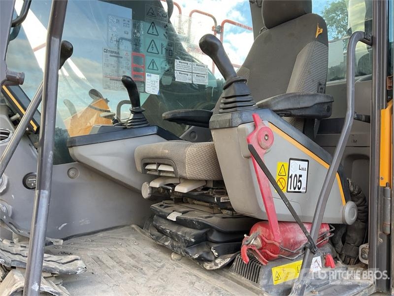 Volvo EC380EL Tracked Excavator Roomikekskavaatorid