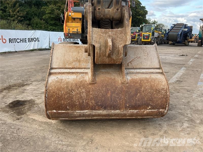 Volvo EC380EL Tracked Excavator Roomikekskavaatorid