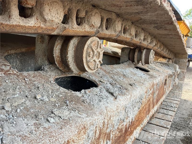 Volvo EC380EL Tracked Excavator Roomikekskavaatorid