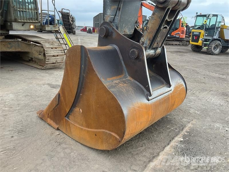 Volvo EC480DL Tracked Excavator Lánctalpas kotrók