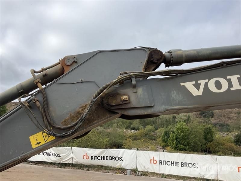 Volvo EC480DL Tracked Excavator Kāpurķēžu ekskavatori