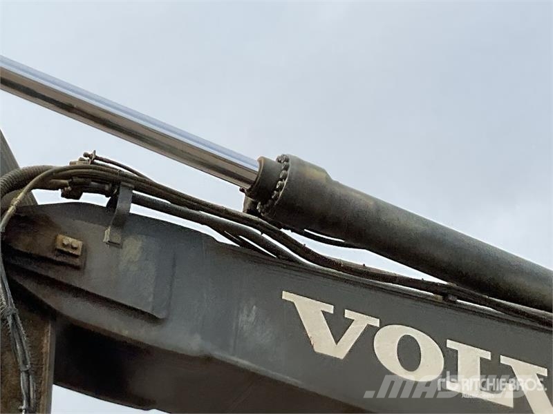 Volvo EC480DL Tracked Excavator Kāpurķēžu ekskavatori