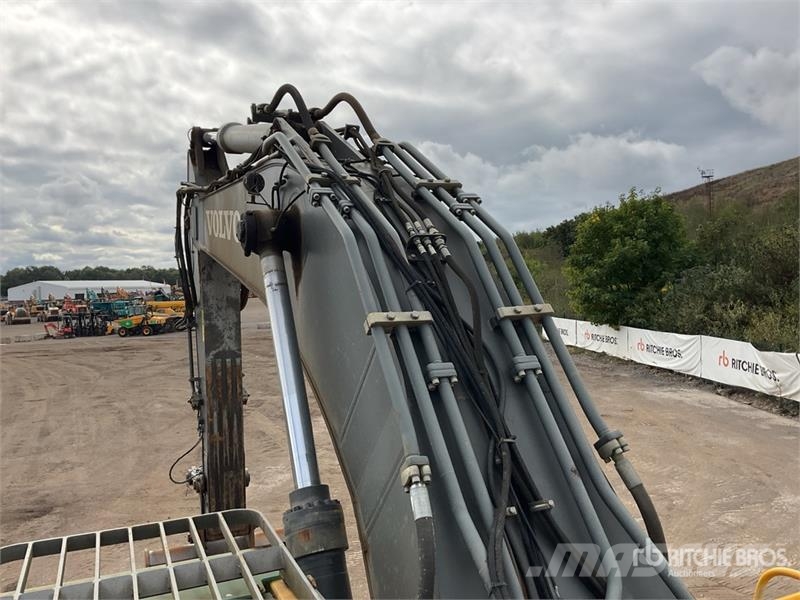 Volvo EC480DL Tracked Excavator Kāpurķēžu ekskavatori
