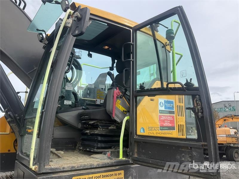 Volvo ECR235EL Tracked Excavator Lánctalpas kotrók
