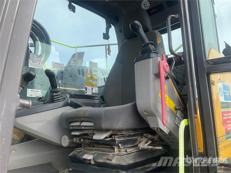 Volvo ECR235EL Tracked Excavator Lánctalpas kotrók