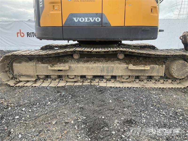 Volvo ECR235EL Tracked Excavator Lánctalpas kotrók