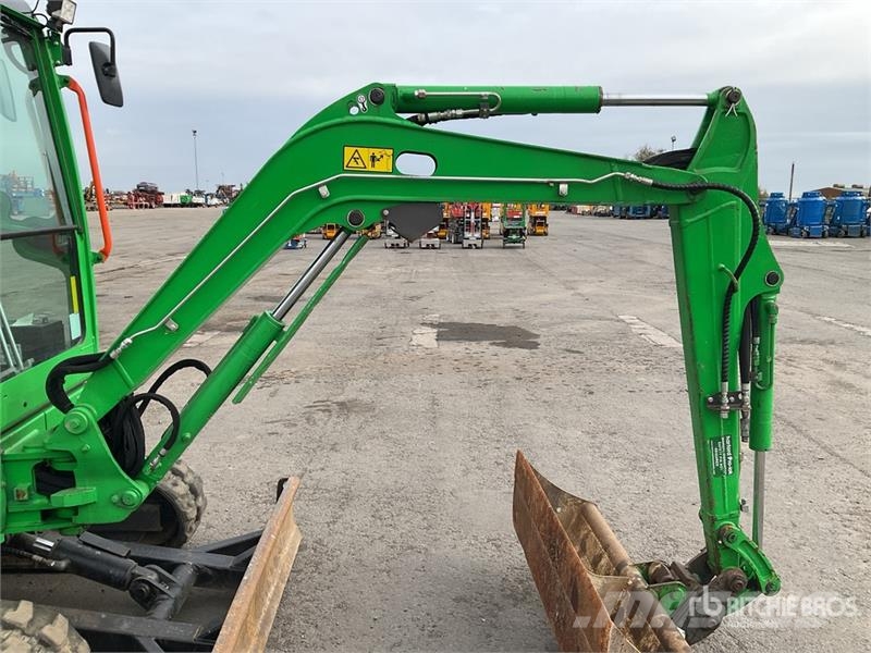 Volvo ECR25 Electric Mini Excavator Minikaivukoneet < 7t