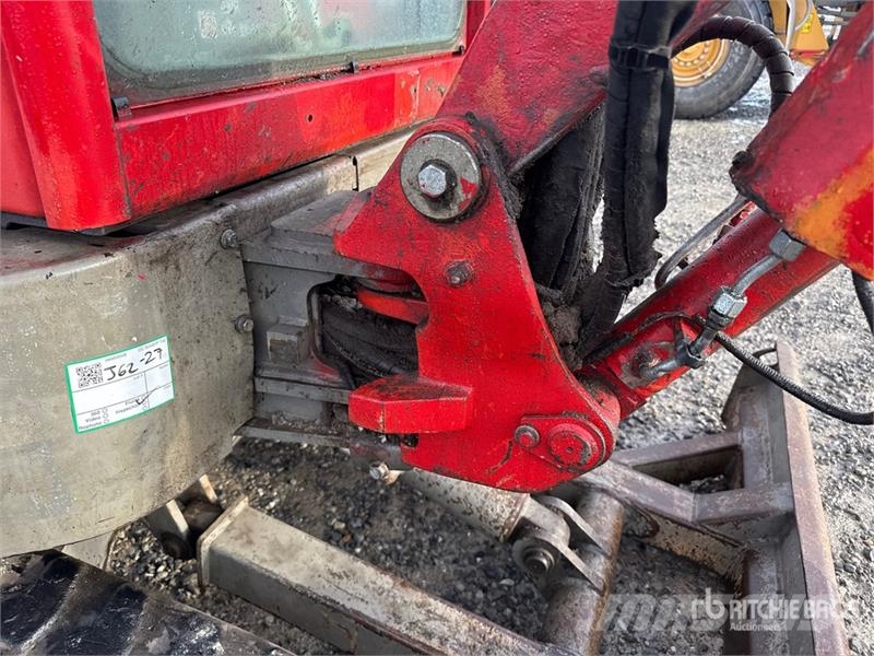 Volvo ECR25D Mini Excavator ミニ油圧ショベル 7t以下（ミニユンボ・ミニディガー）