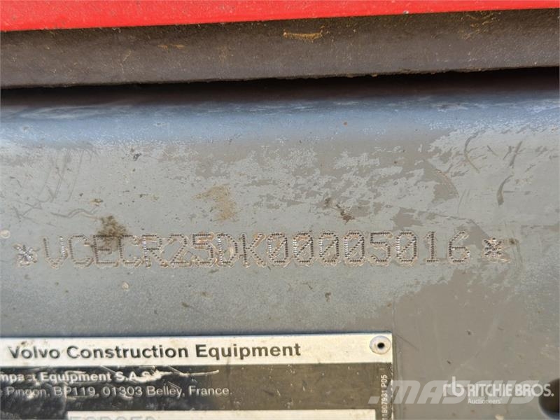 Volvo ECR25D Mini Excavator Mini pelle < 7t