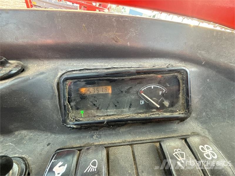 Volvo ECR25D Mini Excavator ミニ油圧ショベル 7t以下（ミニユンボ・ミニディガー）
