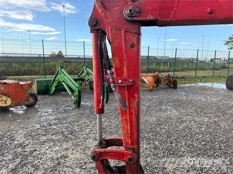 Volvo ECR25D Mini Excavator ミニ油圧ショベル 7t以下（ミニユンボ・ミニディガー）