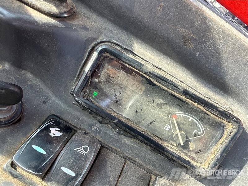 Volvo ECR25D Mini Excavator ミニ油圧ショベル 7t以下（ミニユンボ・ミニディガー）