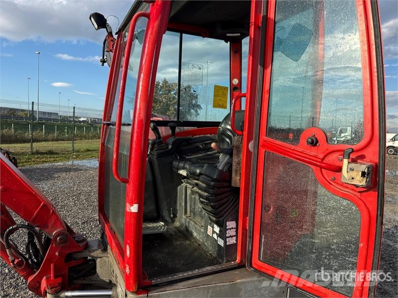 Volvo ECR25D Mini Excavator ミニ油圧ショベル 7t以下（ミニユンボ・ミニディガー）