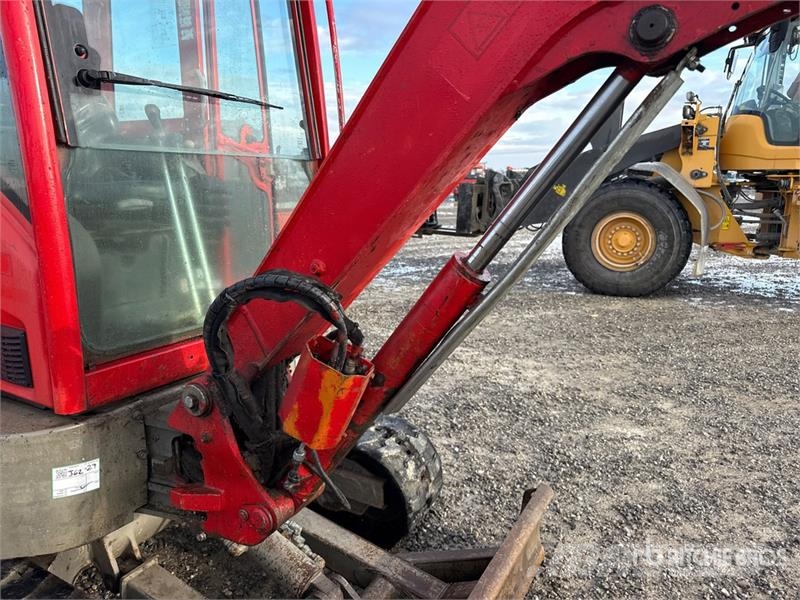 Volvo ECR25D Mini Excavator ミニ油圧ショベル 7t以下（ミニユンボ・ミニディガー）