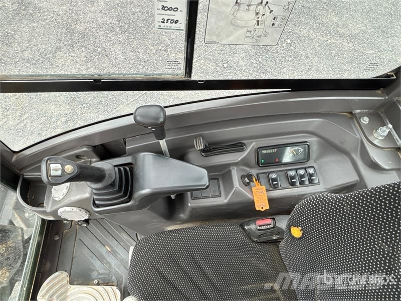 Volvo ECR25D Mini Excavator حفارات صغيرة أقل من 7 طن (حفارات صغيرة)