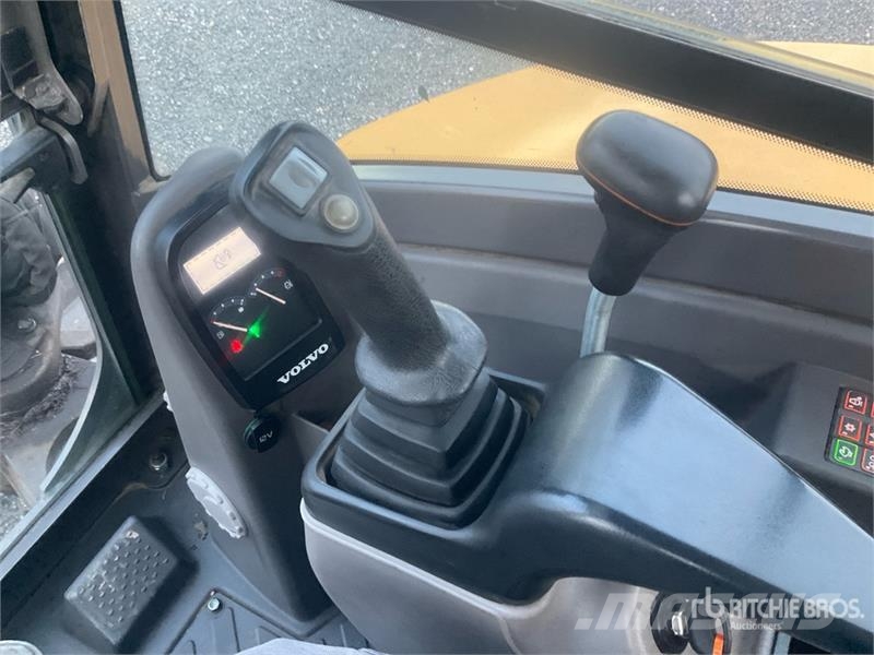 Volvo ECR40D Mini ekskavatori < 7 t