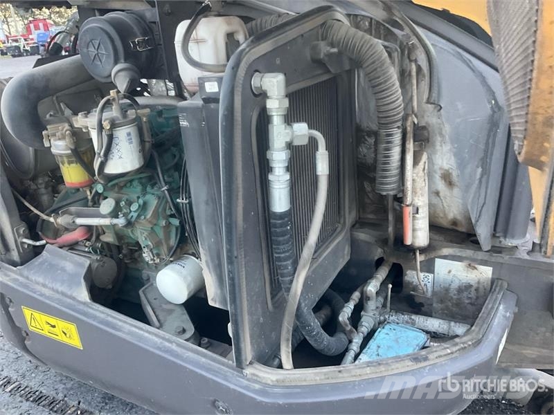 Volvo ECR40D Mini ekskavatori < 7 t