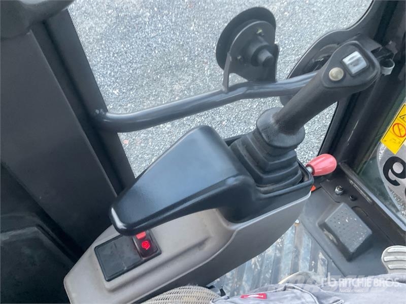Volvo ECR40D Mini ekskavatori < 7 t