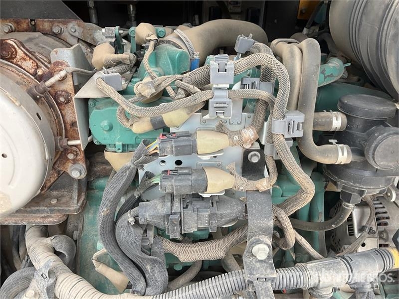 Volvo ECR88D 대형 굴삭기 29톤 이상