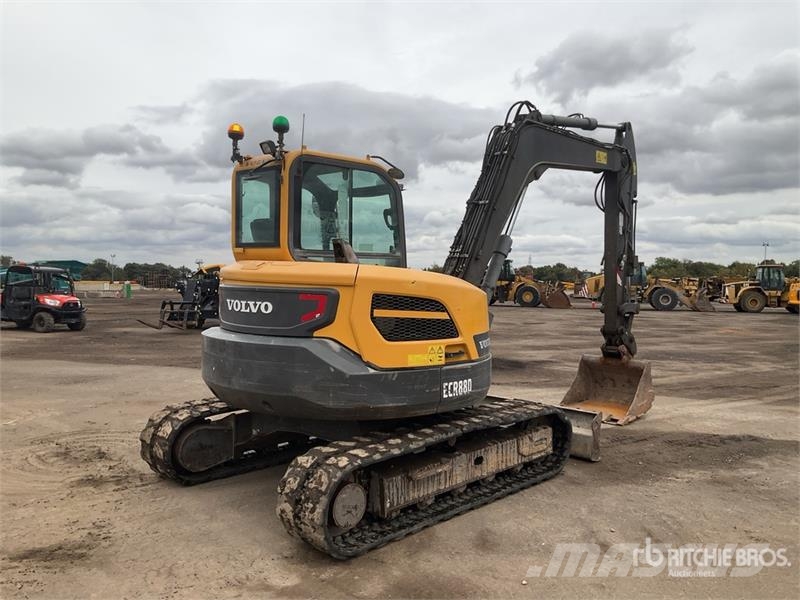 Volvo ECR88D 대형 굴삭기 29톤 이상