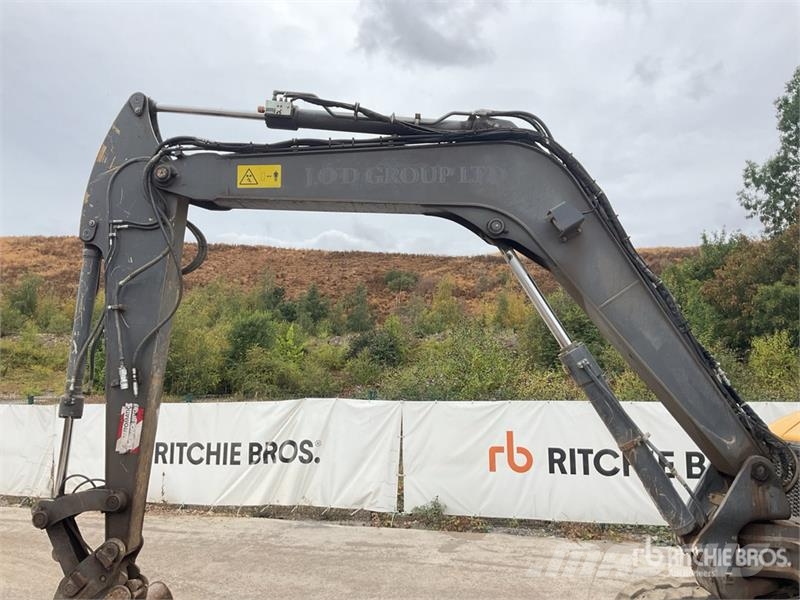 Volvo ECR88D 대형 굴삭기 29톤 이상