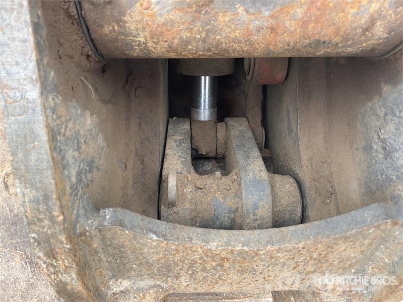 Volvo ECR88D 대형 굴삭기 29톤 이상