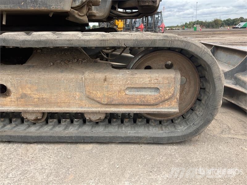 Volvo ECR88D 대형 굴삭기 29톤 이상