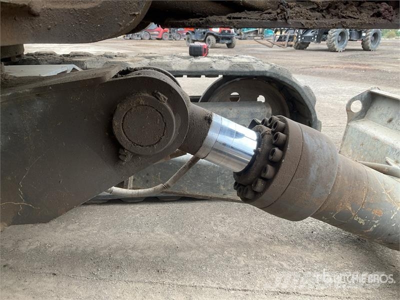 Volvo ECR88D 대형 굴삭기 29톤 이상