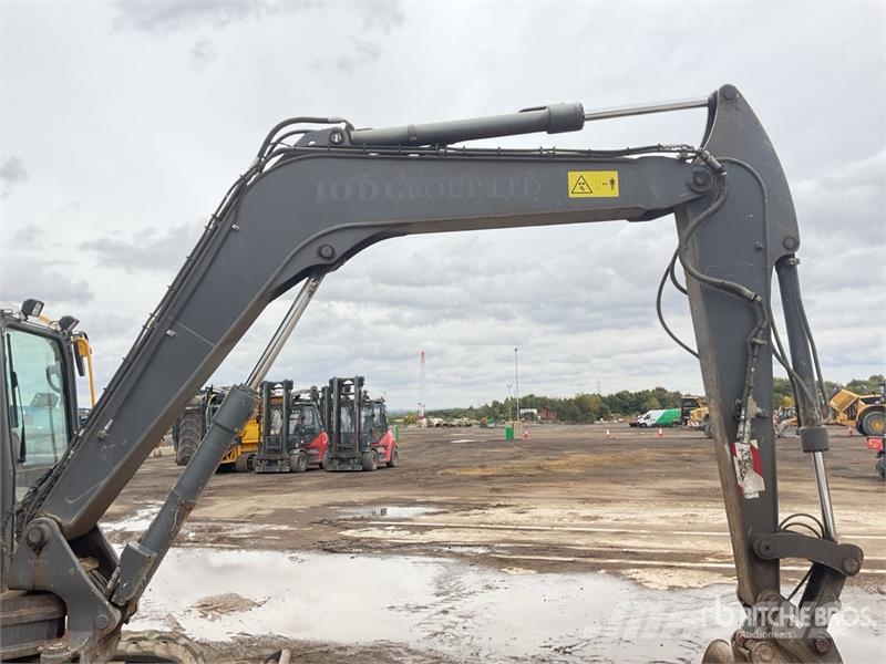 Volvo ECR88D 대형 굴삭기 29톤 이상