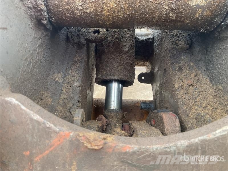 Volvo ECR88D 대형 굴삭기 29톤 이상