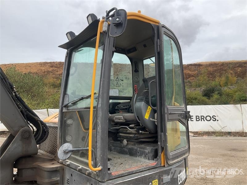 Volvo ECR88D 대형 굴삭기 29톤 이상
