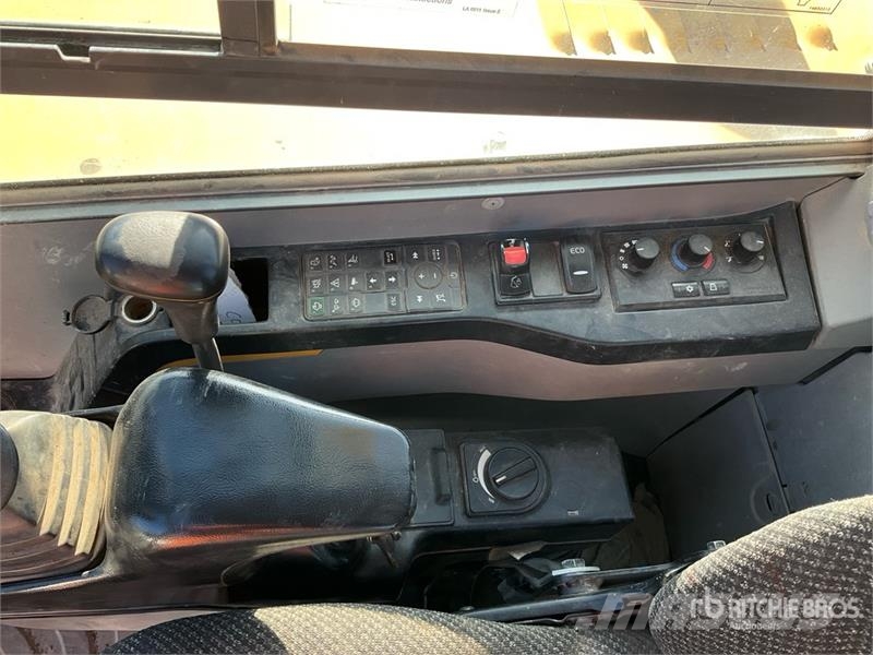 Volvo ECR88D Tracked Excavator Верижен екскаватор