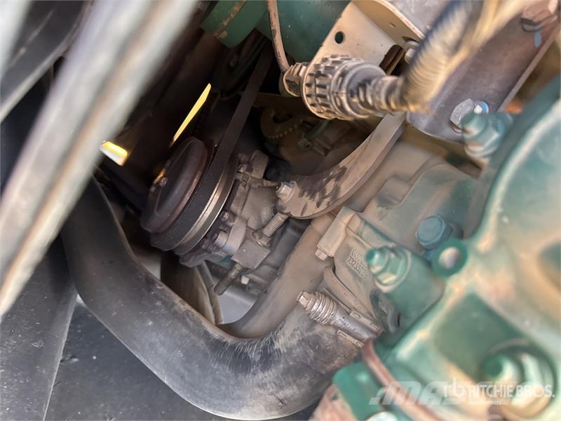 Volvo EWR150E Pelle Sur Pneus Wheel Excavator (Inoperabl Bagri na kolesih
